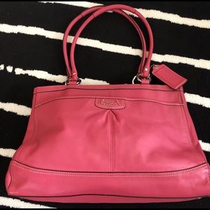 [ OFFER NOW ] Coach Pink Medium Leather Handbag